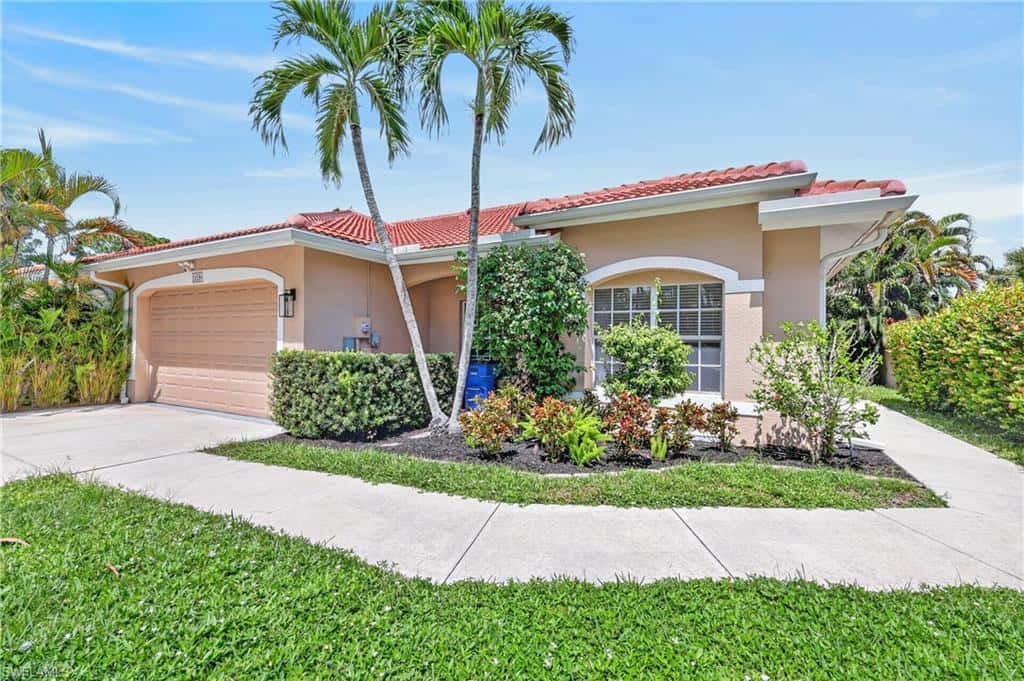 11180 La Coruna Ln, Bonita Springs, photo 38