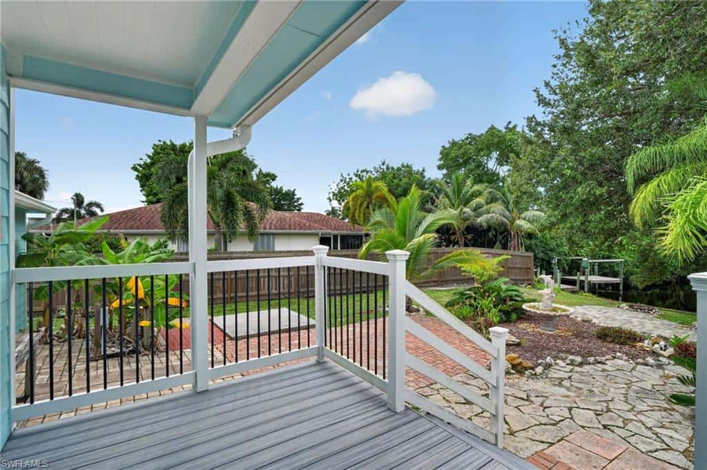 20520 Pine Tree Ln, Estero, photo 34