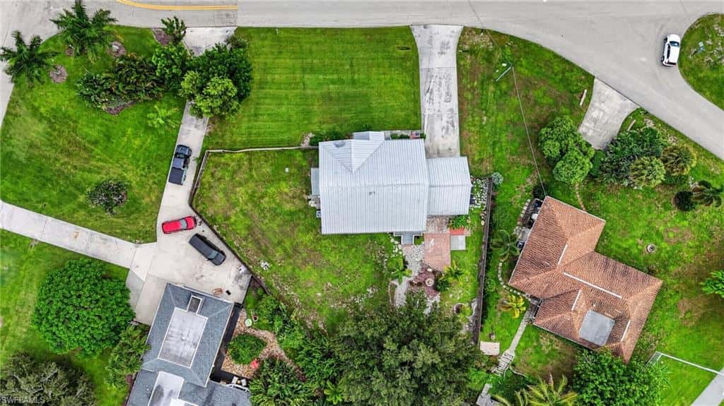 20520 Pine Tree Ln, Estero, photo 50