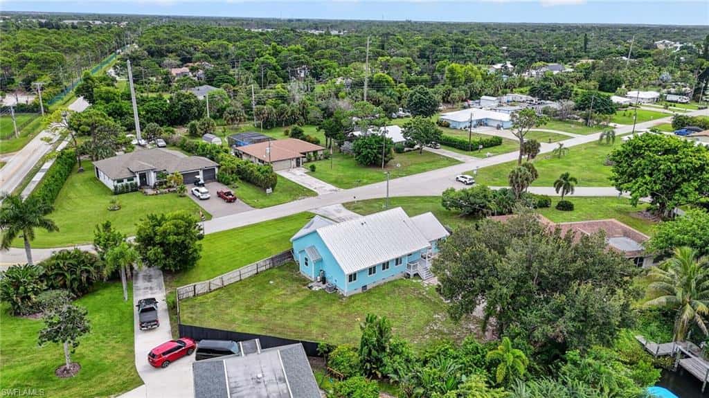 20520 Pine Tree Ln, Estero, photo 48