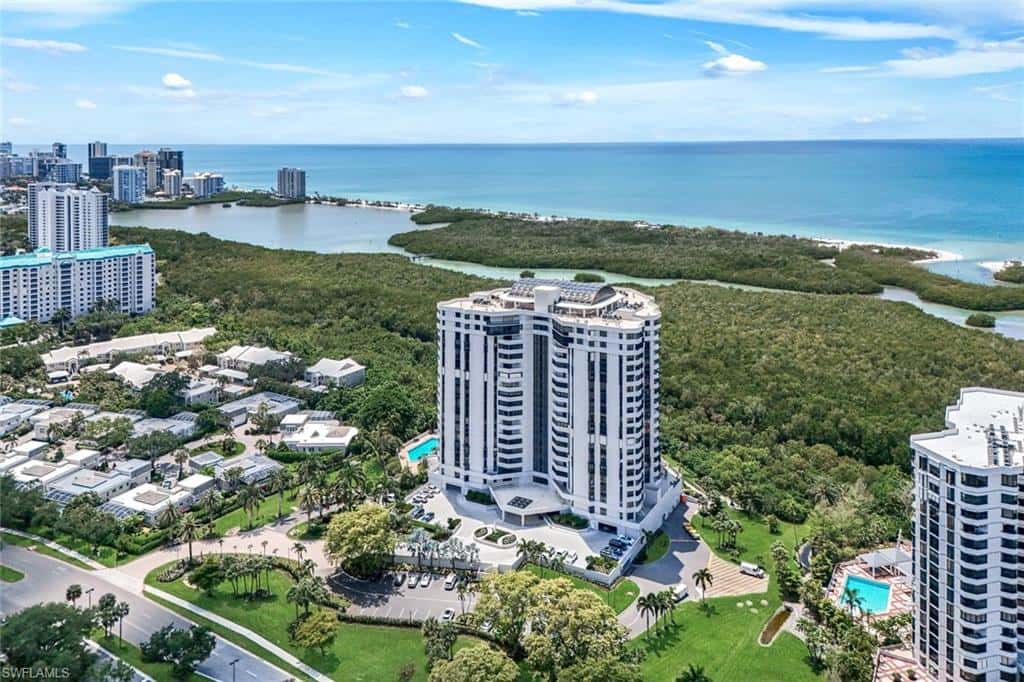 6001 Pelican Bay Blvd #1606, Naples, photo 32