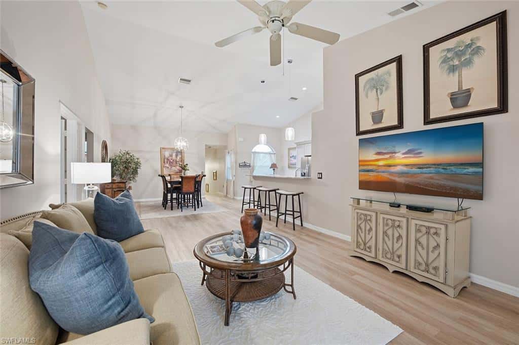 6810 Huntington Lakes Cir #202, Naples, photo 4