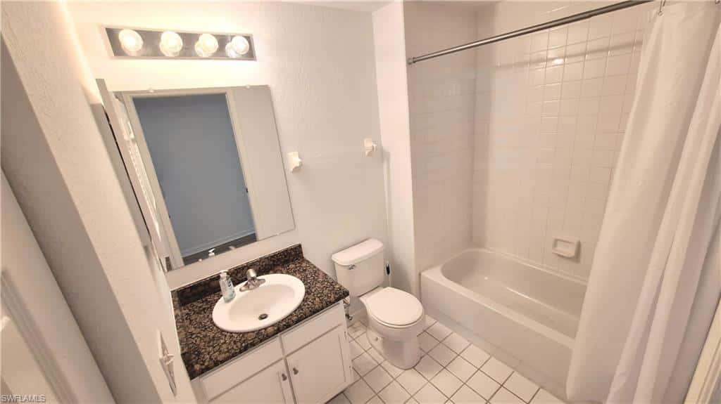 4690 Saint Croix Ln #411, Naples, photo 10