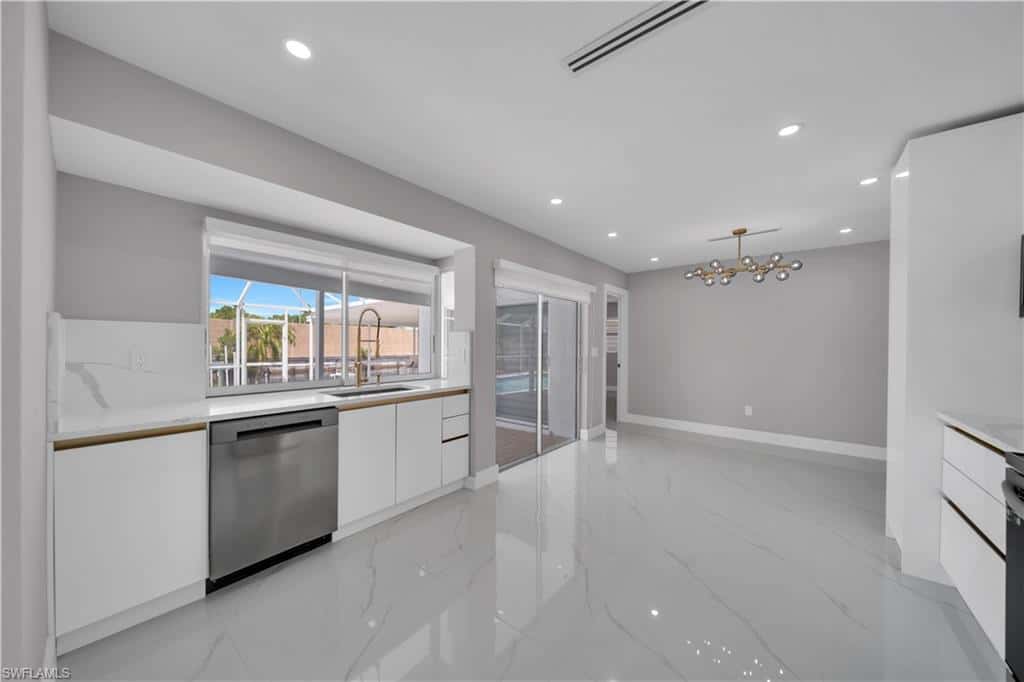 2505 Everest Pkwy, Cape Coral, photo 13