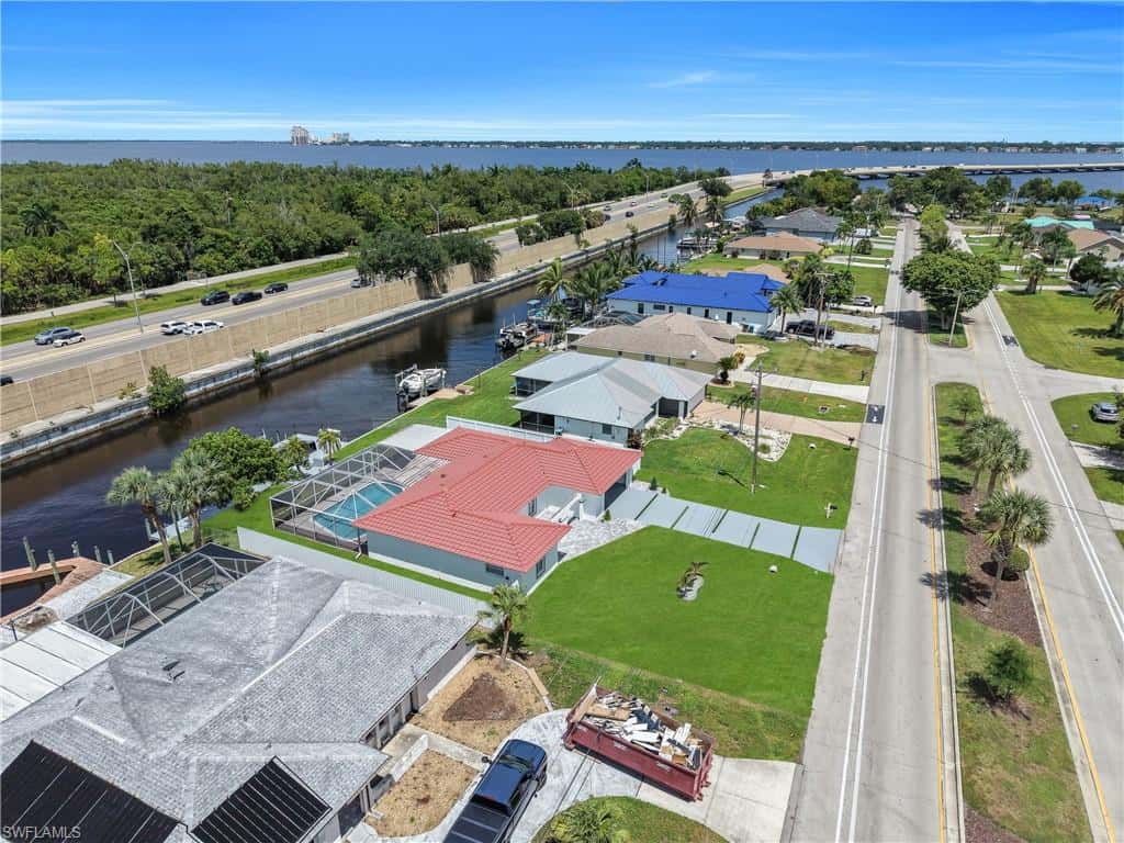 2505 Everest Pkwy, Cape Coral, photo 47