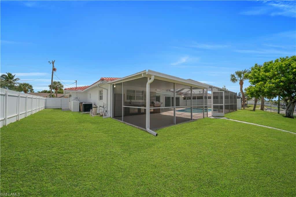 2505 Everest Pkwy, Cape Coral, photo 43