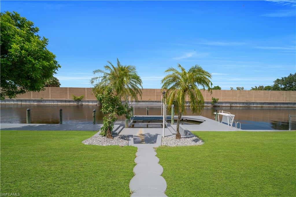 2505 Everest Pkwy, Cape Coral, photo 40