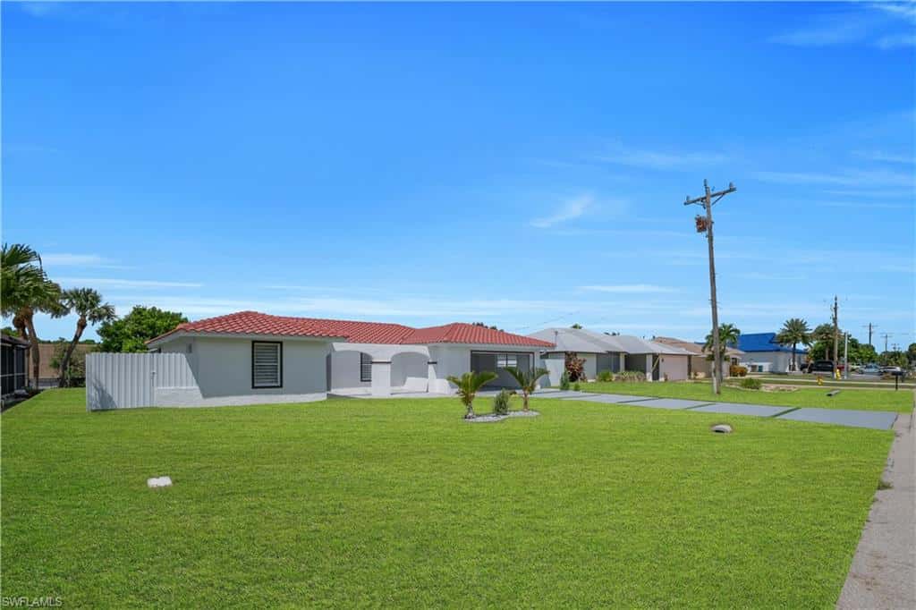 2505 Everest Pkwy, Cape Coral, photo 4