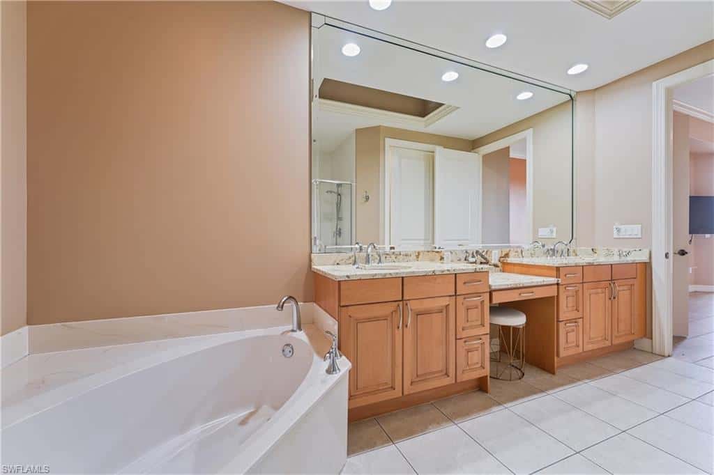 14380 Riva Del Lago Dr #2003, Fort Myers, photo 32