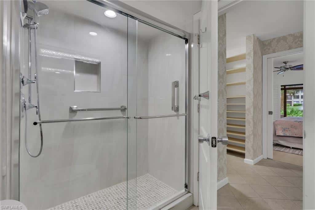 5954 Pelican Bay Blvd #212, Naples, photo 13