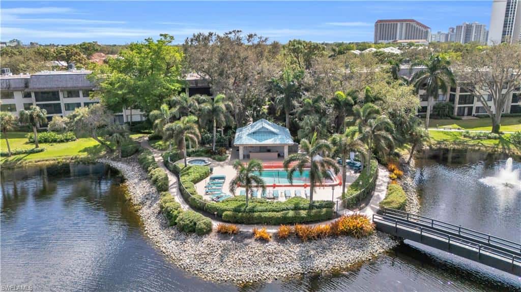 5954 Pelican Bay Blvd #212, Naples, photo 24