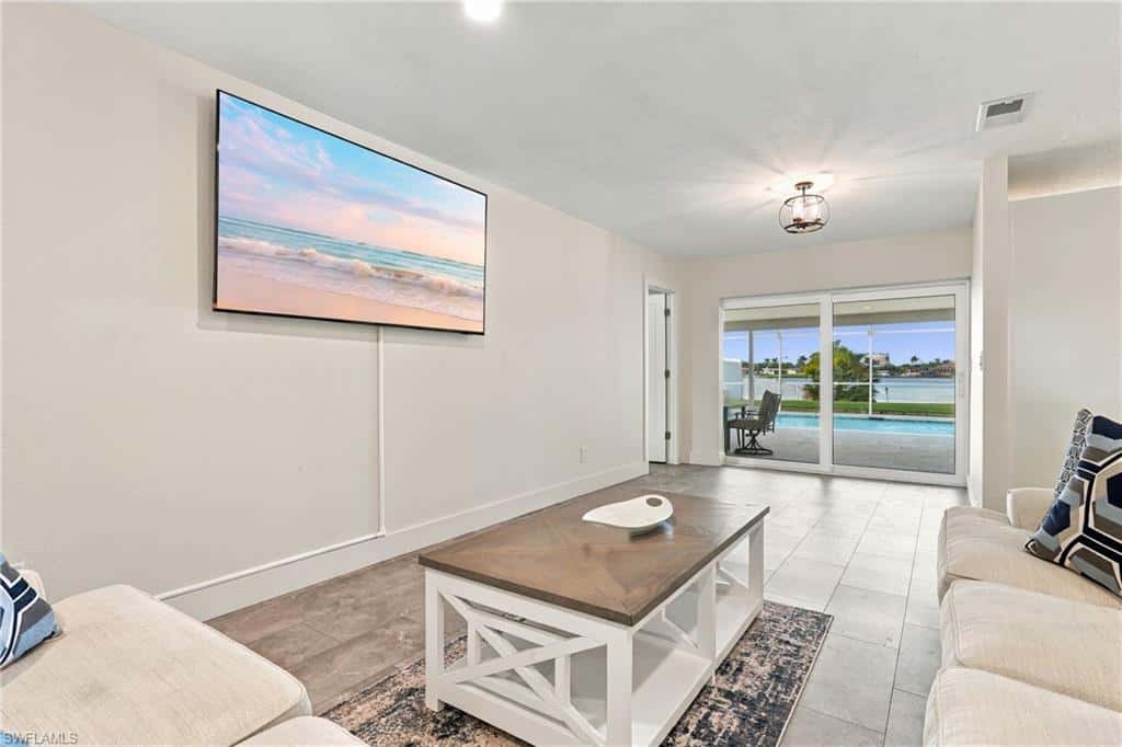 404 53rd Ter, Cape Coral, photo 7