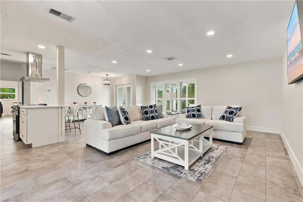 404 53rd Ter, Cape Coral, photo 5