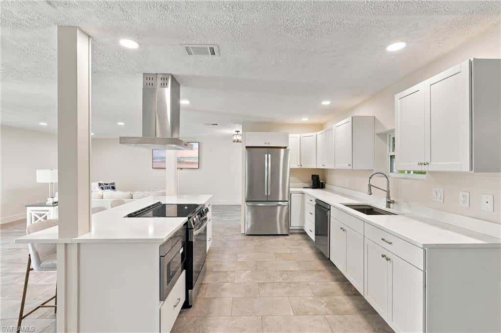 404 53rd Ter, Cape Coral, photo 11