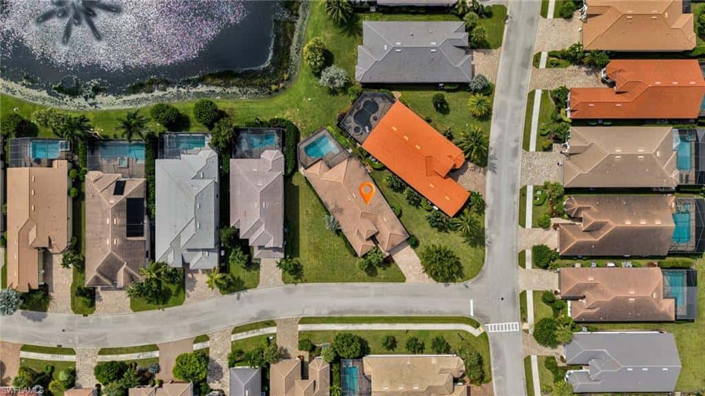 10505 Valencia Lakes Dr, Bonita Springs, photo 47