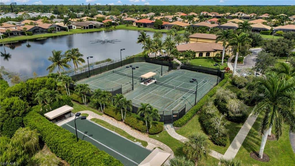 10505 Valencia Lakes Dr, Bonita Springs, photo 57