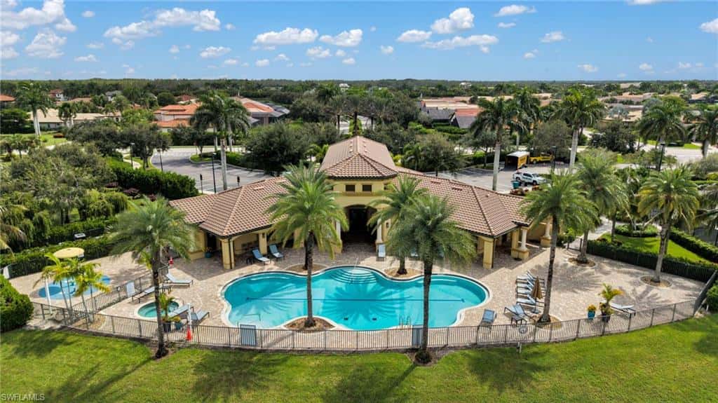 10505 Valencia Lakes Dr, Bonita Springs, photo 53