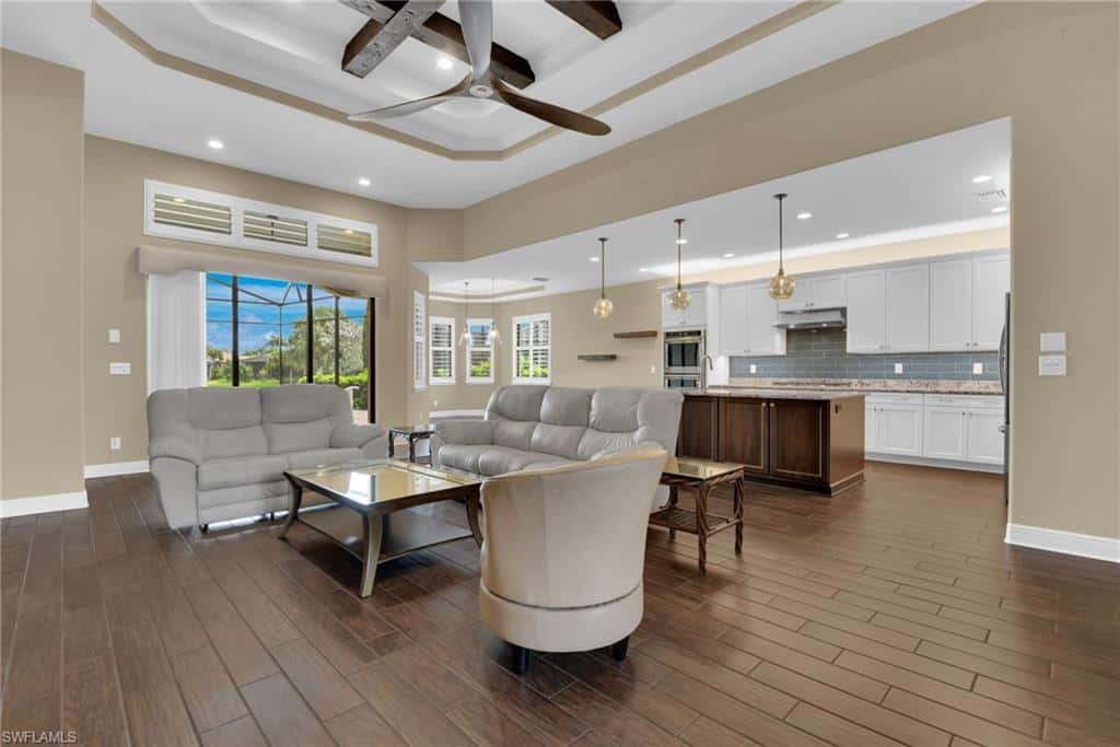 10505 Valencia Lakes Dr, Bonita Springs, photo 7