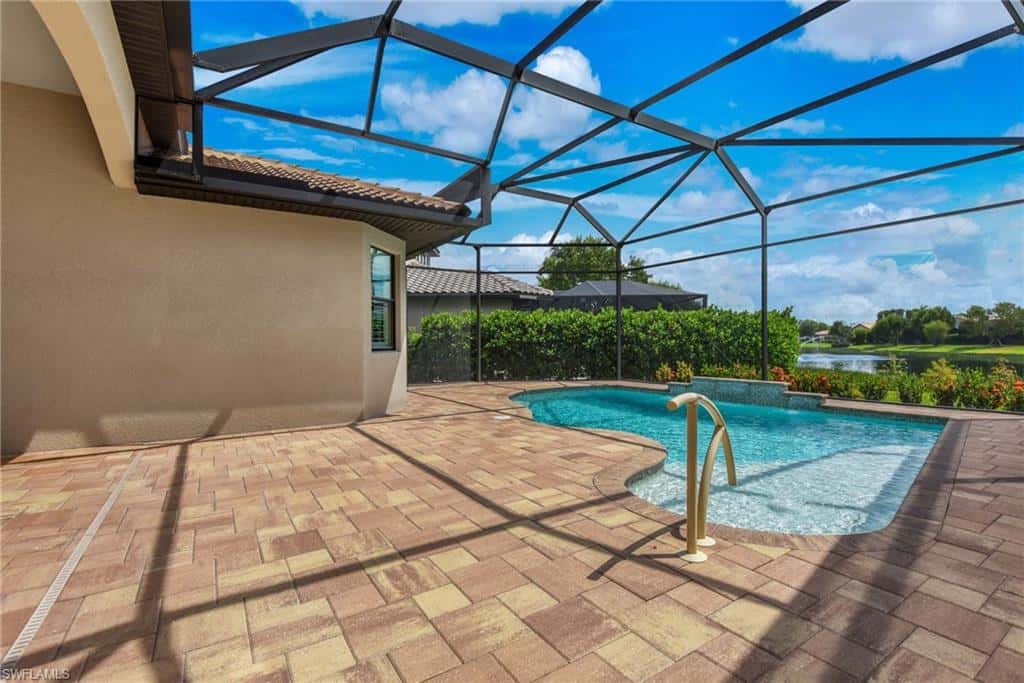 10505 Valencia Lakes Dr, Bonita Springs, photo 41