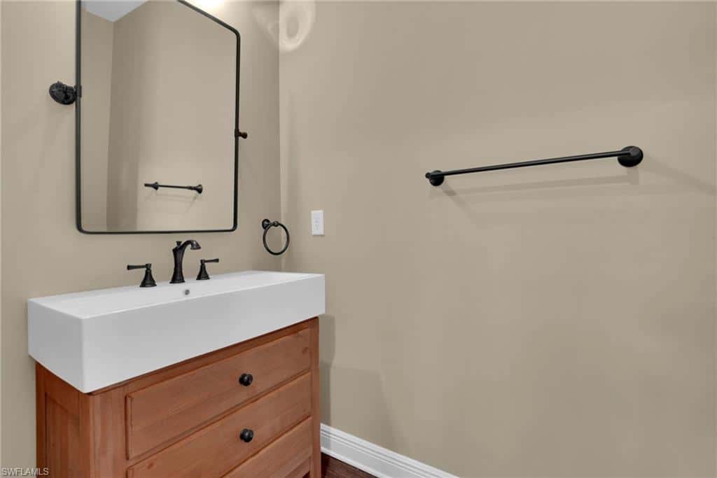 10505 Valencia Lakes Dr, Bonita Springs, photo 37