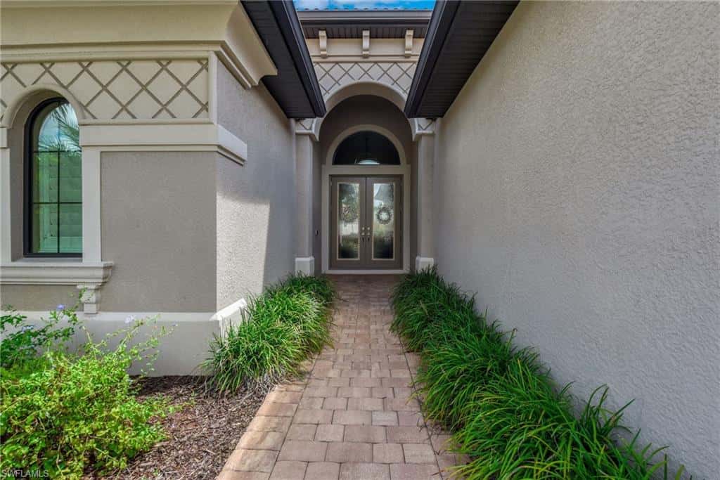 10505 Valencia Lakes Dr, Bonita Springs, photo 48