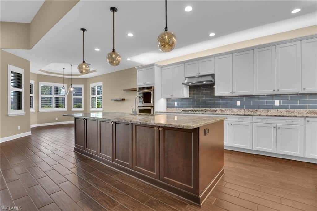 10505 Valencia Lakes Dr, Bonita Springs, photo 19