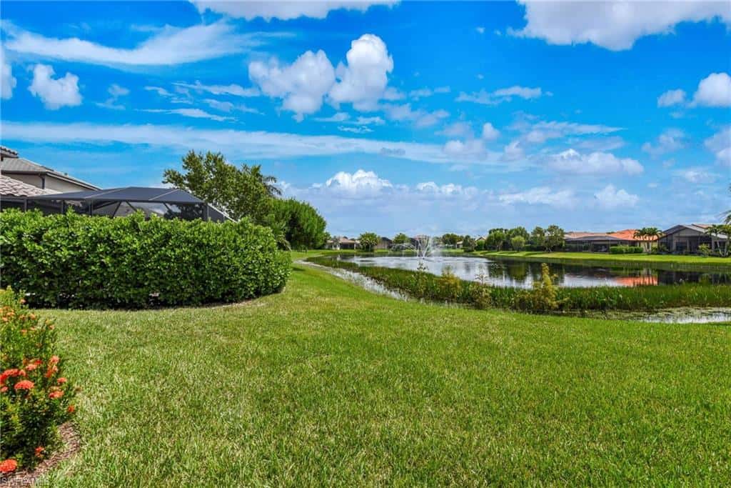10505 Valencia Lakes Dr, Bonita Springs, photo 44
