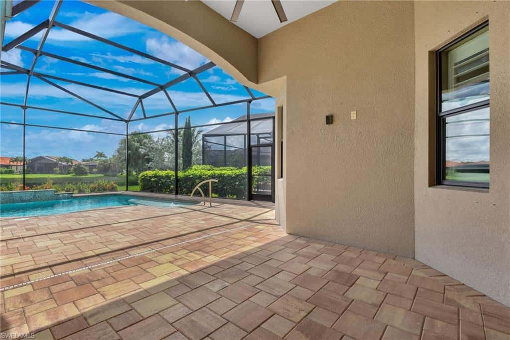 10505 Valencia Lakes Dr, Bonita Springs, photo 40