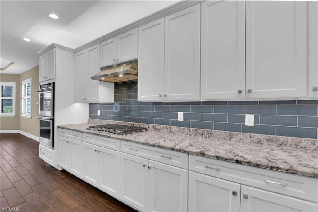 10505 Valencia Lakes Dr, Bonita Springs, photo 21