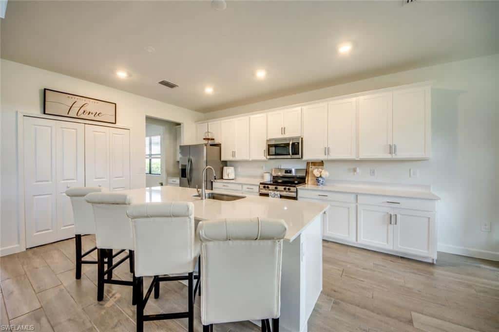 10895 Timber Creek Dr, Fort Myers, photo 13