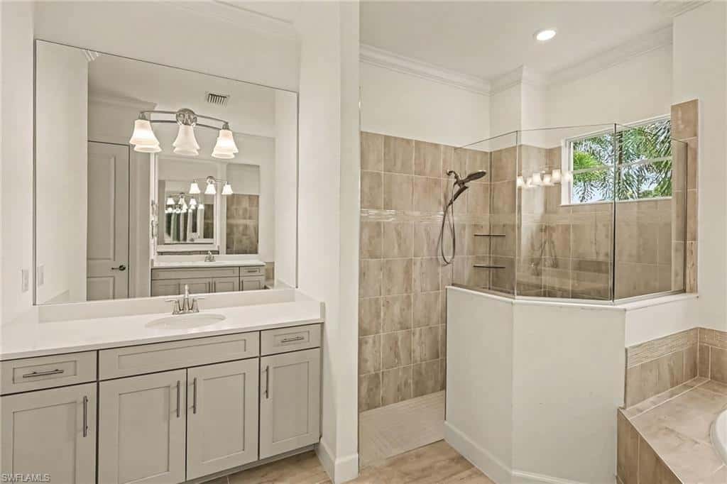 18220 Wildblue Blvd, Fort Myers, photo 31