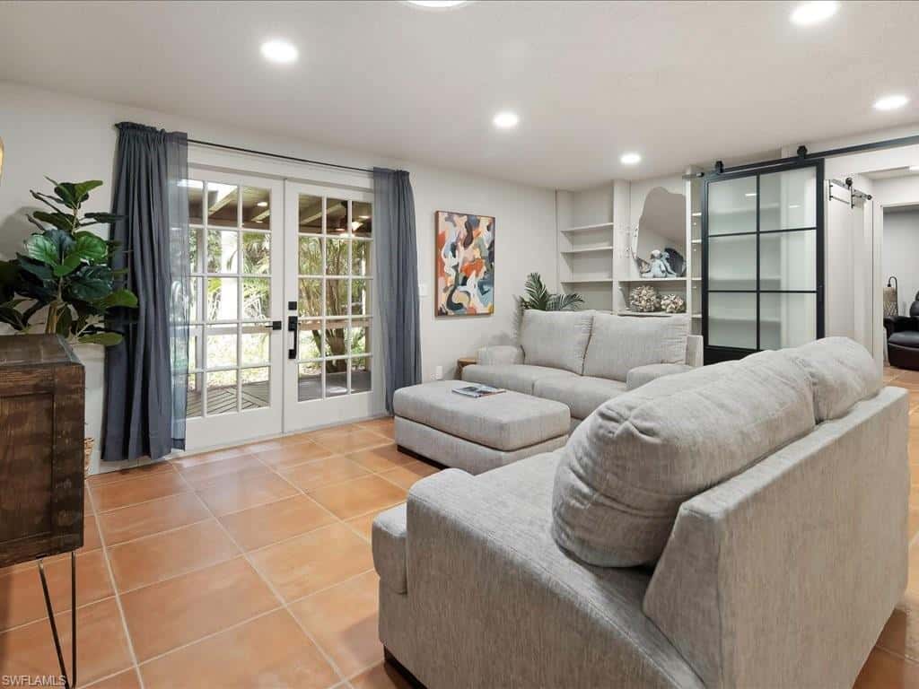 1046 Sperling Ave, Naples, photo 7