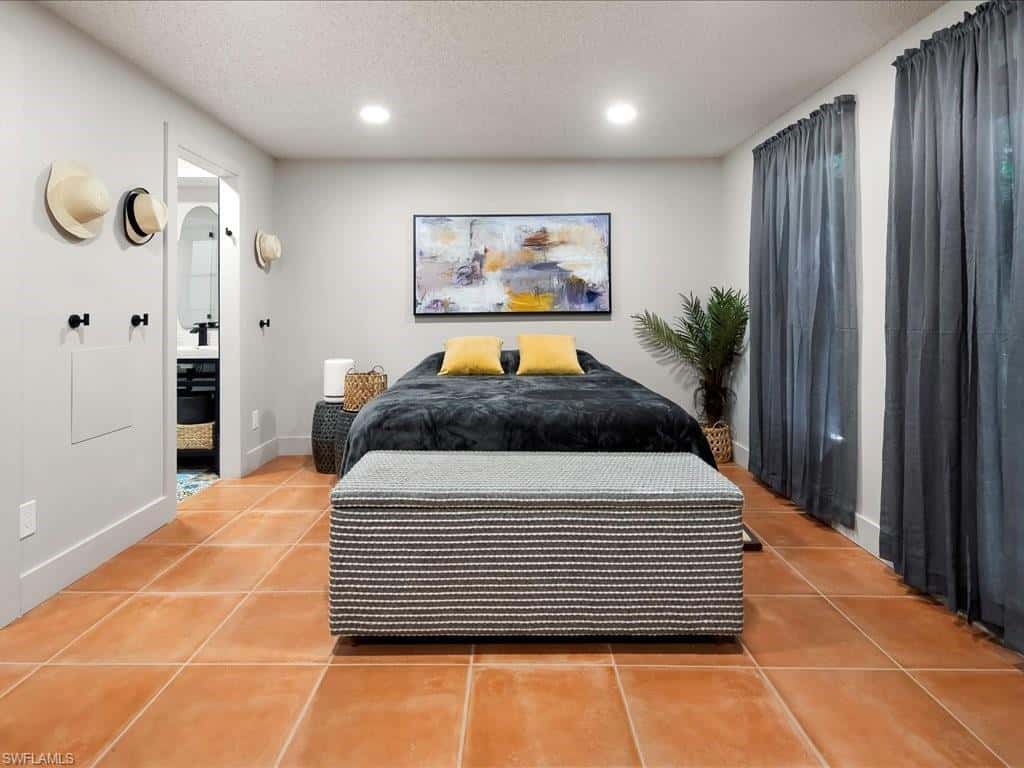 1046 Sperling Ave, Naples, photo 9
