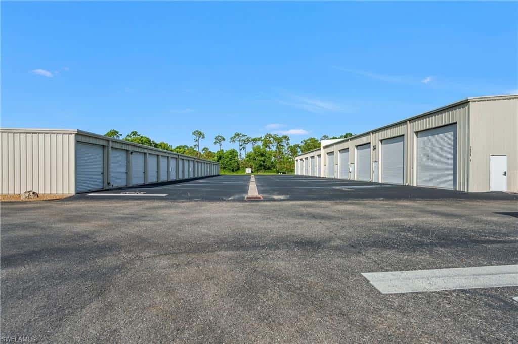 2105 Crystal Lake Dr, Naples, photo 42
