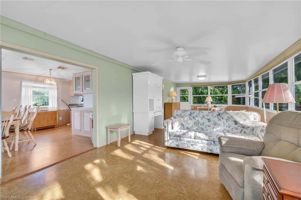 2105 Crystal Lake Dr, Naples, photo 10