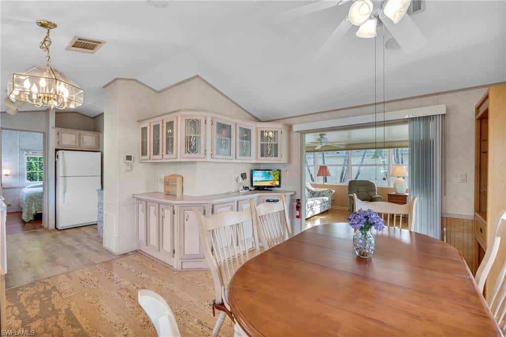 2105 Crystal Lake Dr, Naples, photo 14