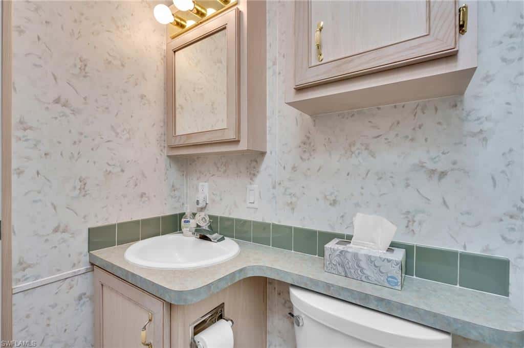 2105 Crystal Lake Dr, Naples, photo 24