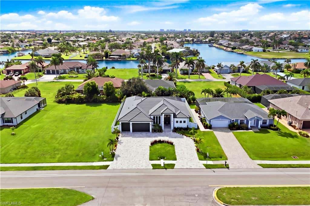 2814 Surfside Blvd, Cape Coral, photo 9