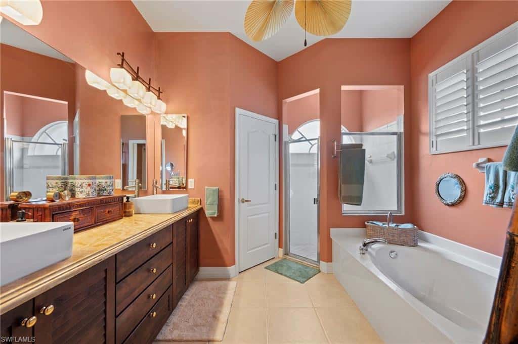 12775 Kedleston Cir, Fort Myers, photo 6
