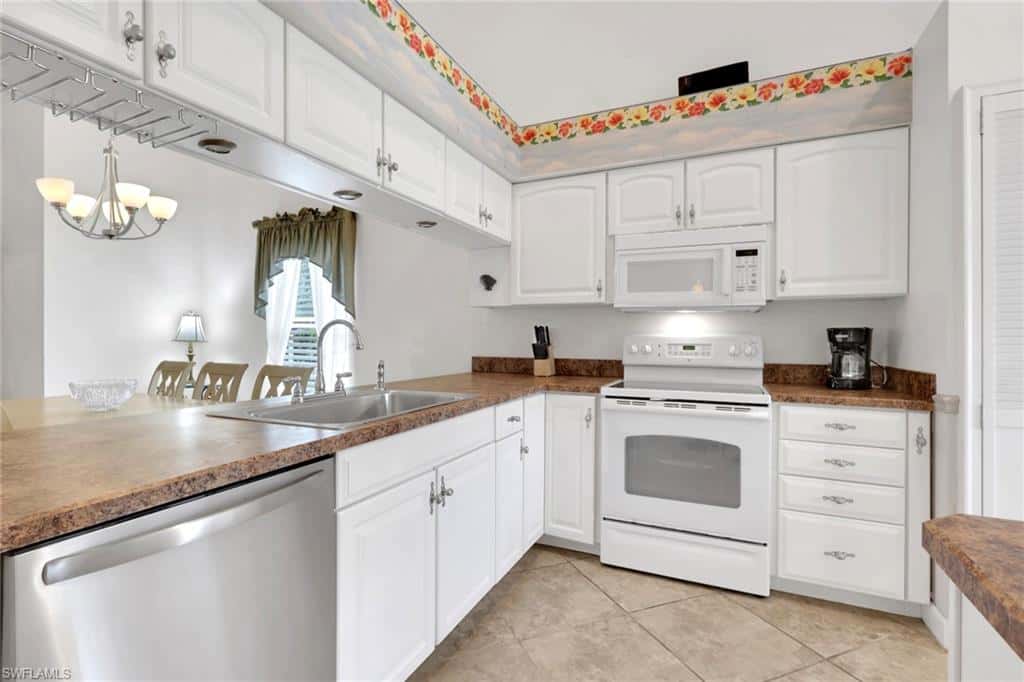 237 Fox Den Cir, Naples, photo 9