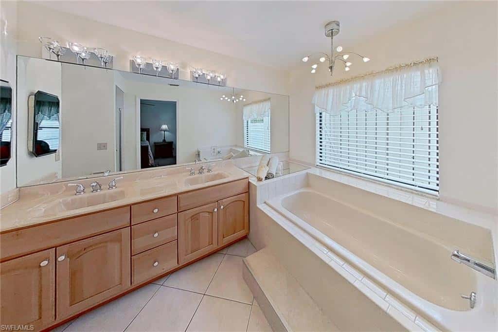 237 Fox Den Cir, Naples, photo 18