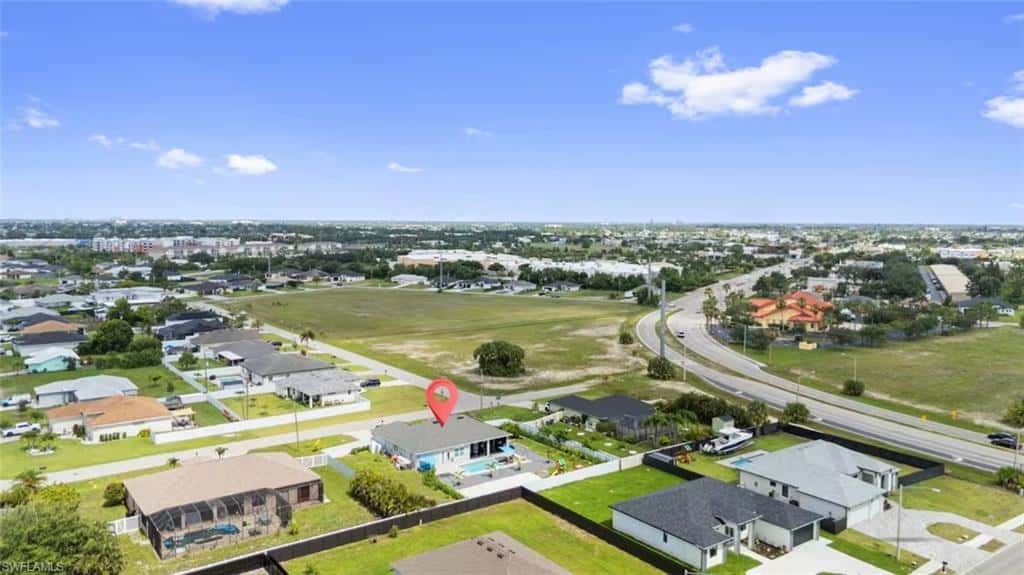 144 7th Pl, Cape Coral, photo 36