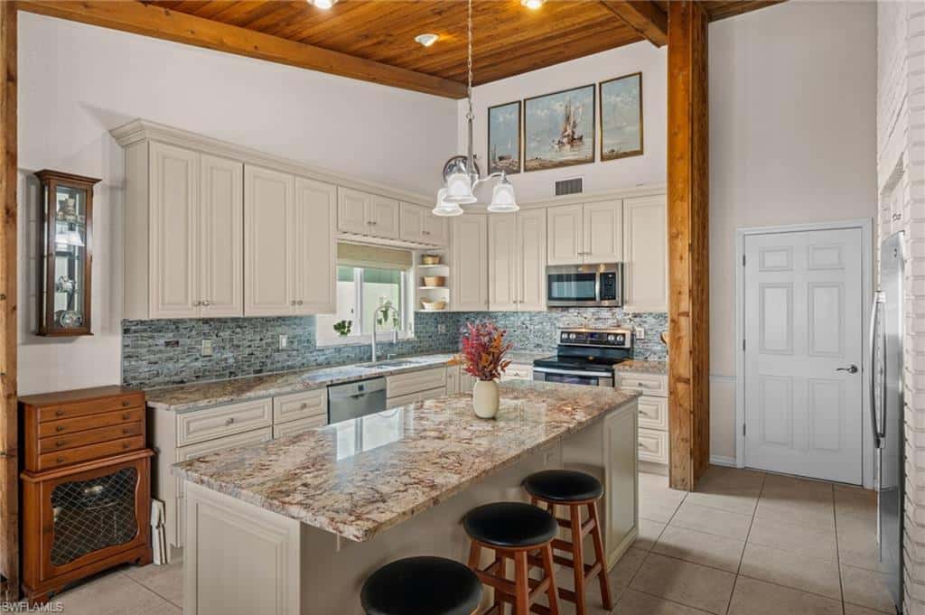 5028 Pelican Blvd, Cape Coral, photo 16