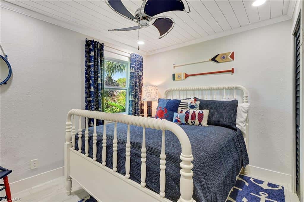 193 Cocohatchee St, Naples, photo 15