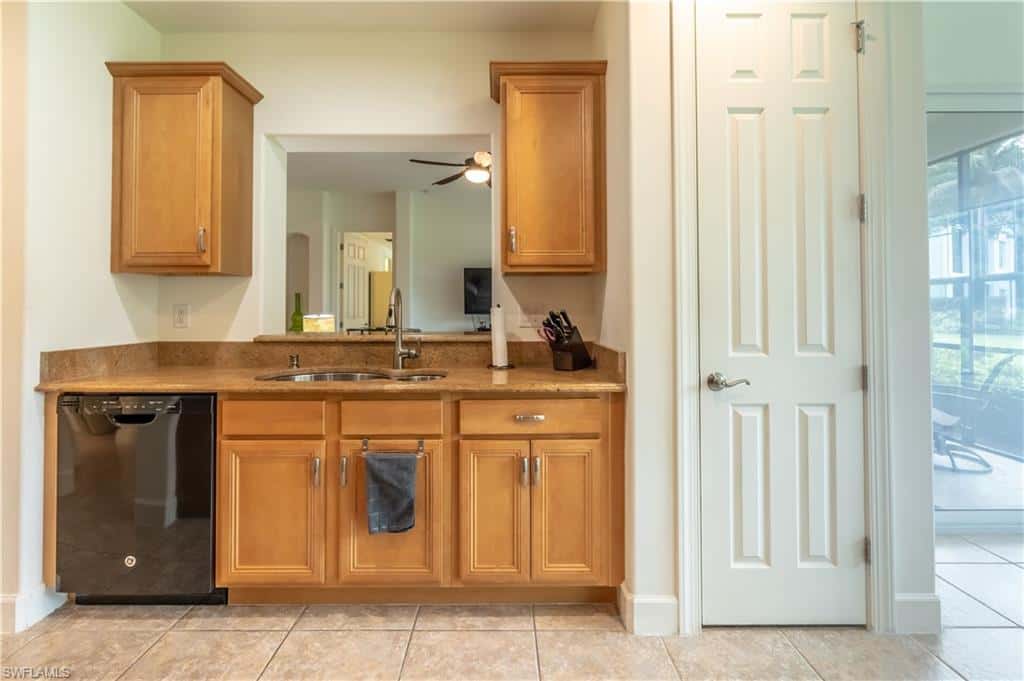 8070 Players Cove Dr #102, Naples, photo 7