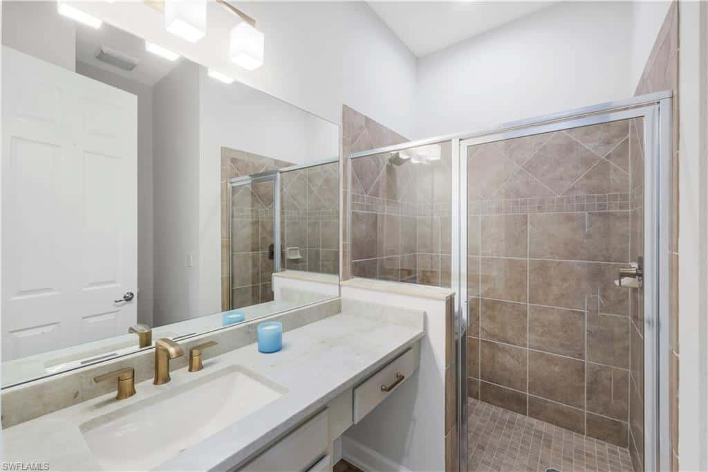9520 Ironstone #202, Naples, photo 24