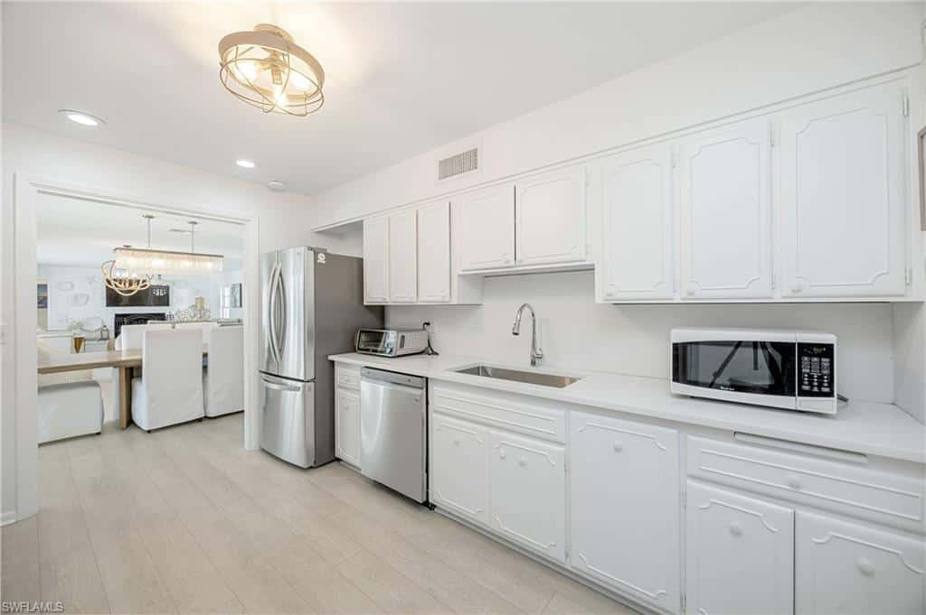 2728 Crayton Rd, Naples, photo 13