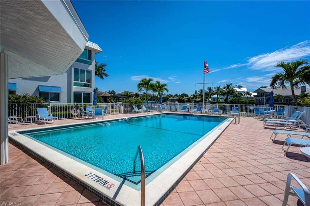 2728 Crayton Rd, Naples, photo 32