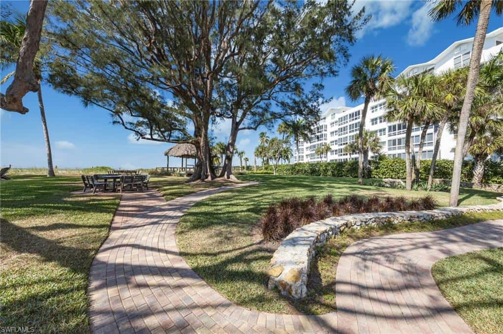 2728 Crayton Rd, Naples, photo 28