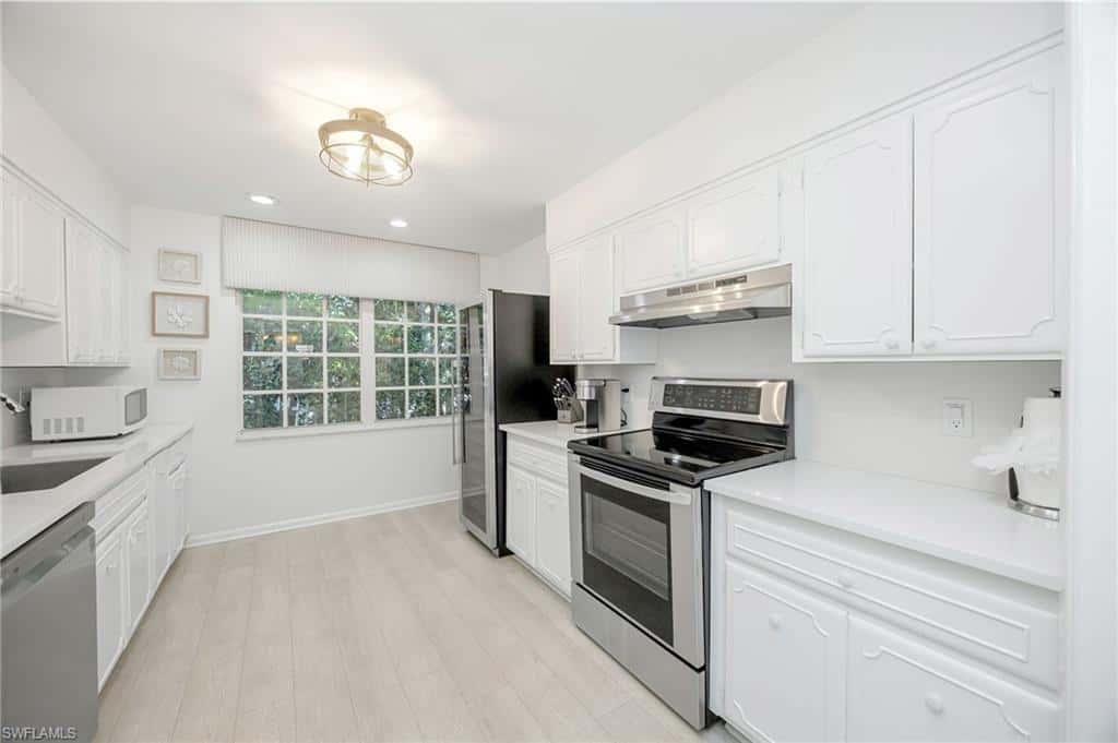 2728 Crayton Rd, Naples, photo 15